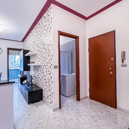 Myhouse Paradiso - Affitti Brevi Italia アパート トリノ