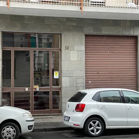 Myhouse Paradiso - Affitti Brevi Italia Daire
